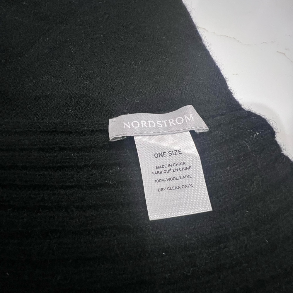 Nordstrom Wool Ruffled Cascade Scarf | Black | One Size - Picture 5 of 6